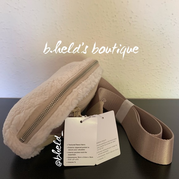 lululemon Everywhere Belt Bag *Fleece in Natural Ivory/Trench OS Brand New NWT - Picture 3 of 16